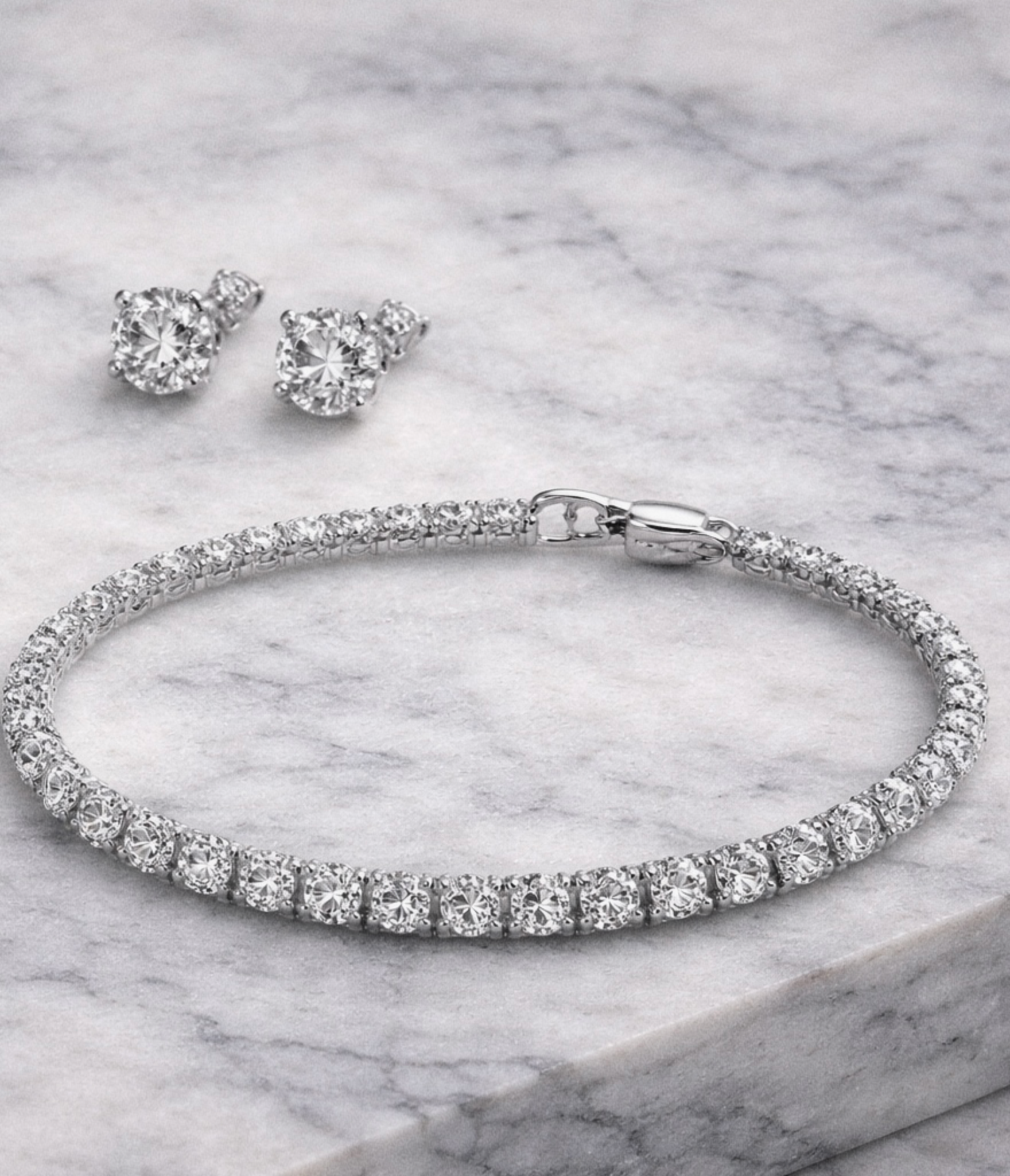 Natural Diamond Jewellery Under £300