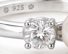 Diamonfire Sterling Silver Shell Pearl & Zirconia Trilogy Ring