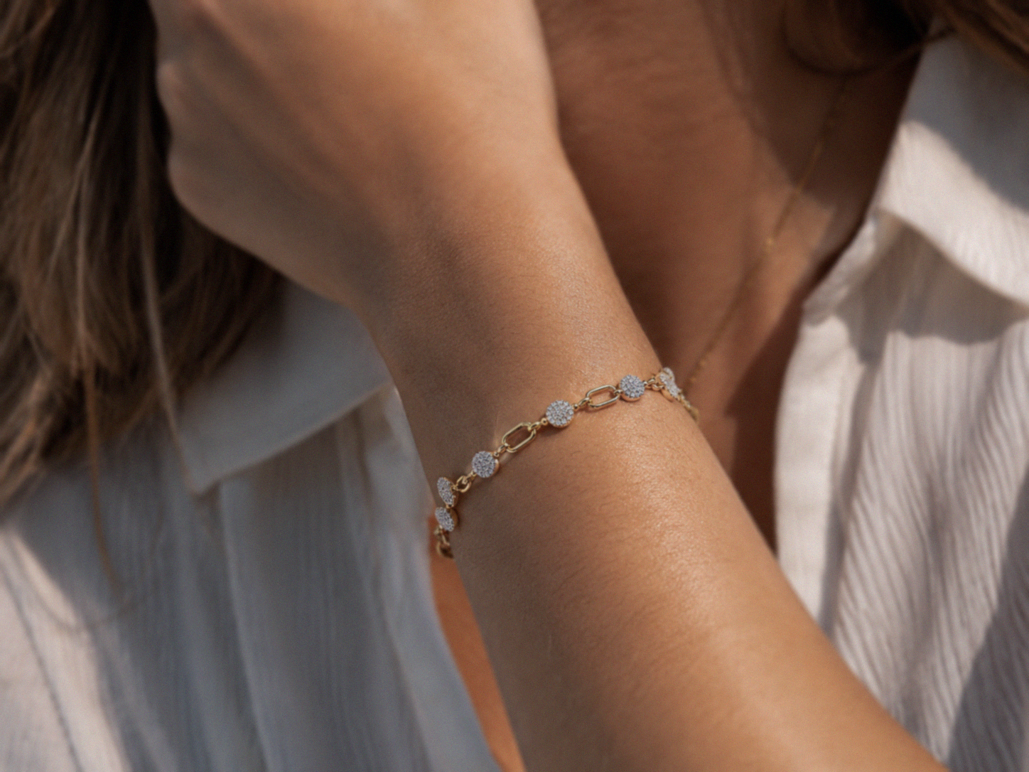 9ct Yellow Gold Cubic Zirconia Circle & Oblong Link Bracelet