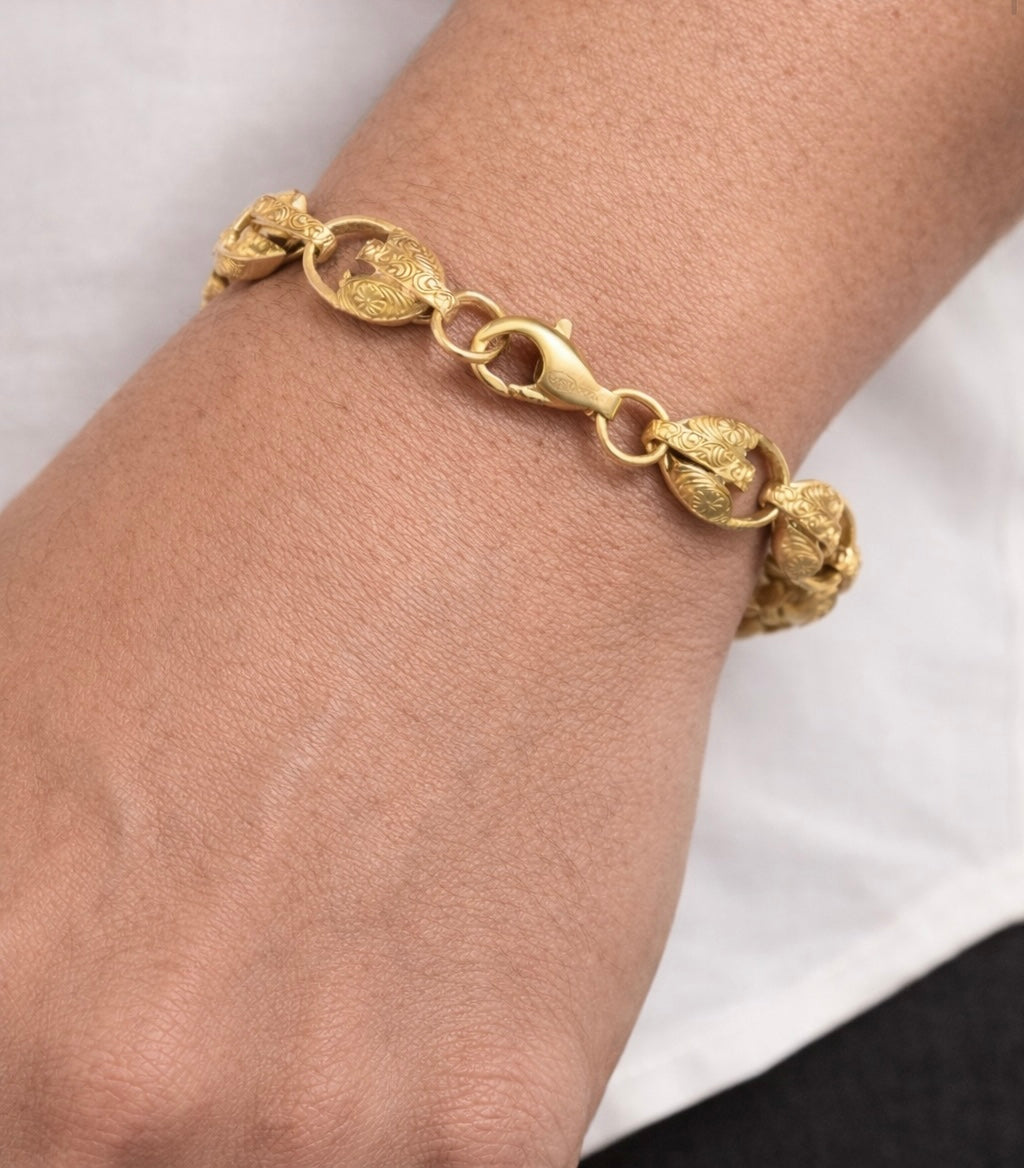 9ct Yellow Gold Medium Tulip Link Bracelet – Plain Finish
