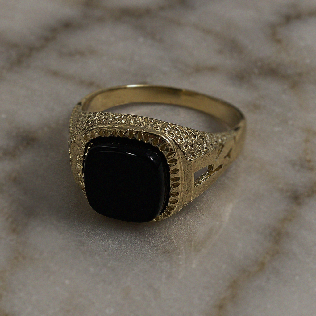 9ct Yellow Gold Cushion-Cut Black Onyx Signet Ring – Classic Gents Statement