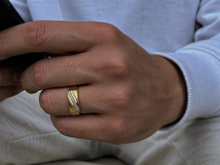 9ct Gold Diamond Accent Signet Ring – Contemporary Men’s Design