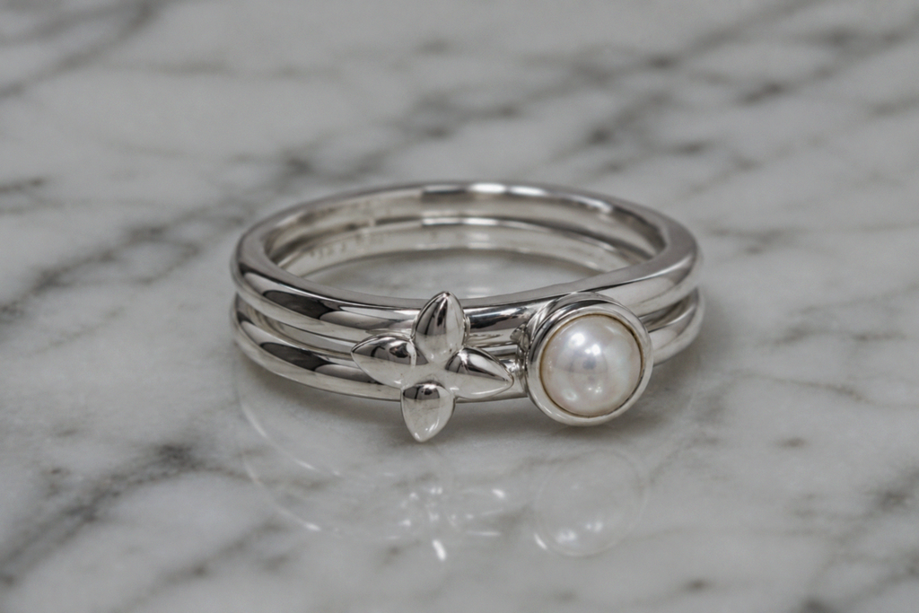 Laura Ashley Hartley Check Silver Mabe Pearl Stacking Rings