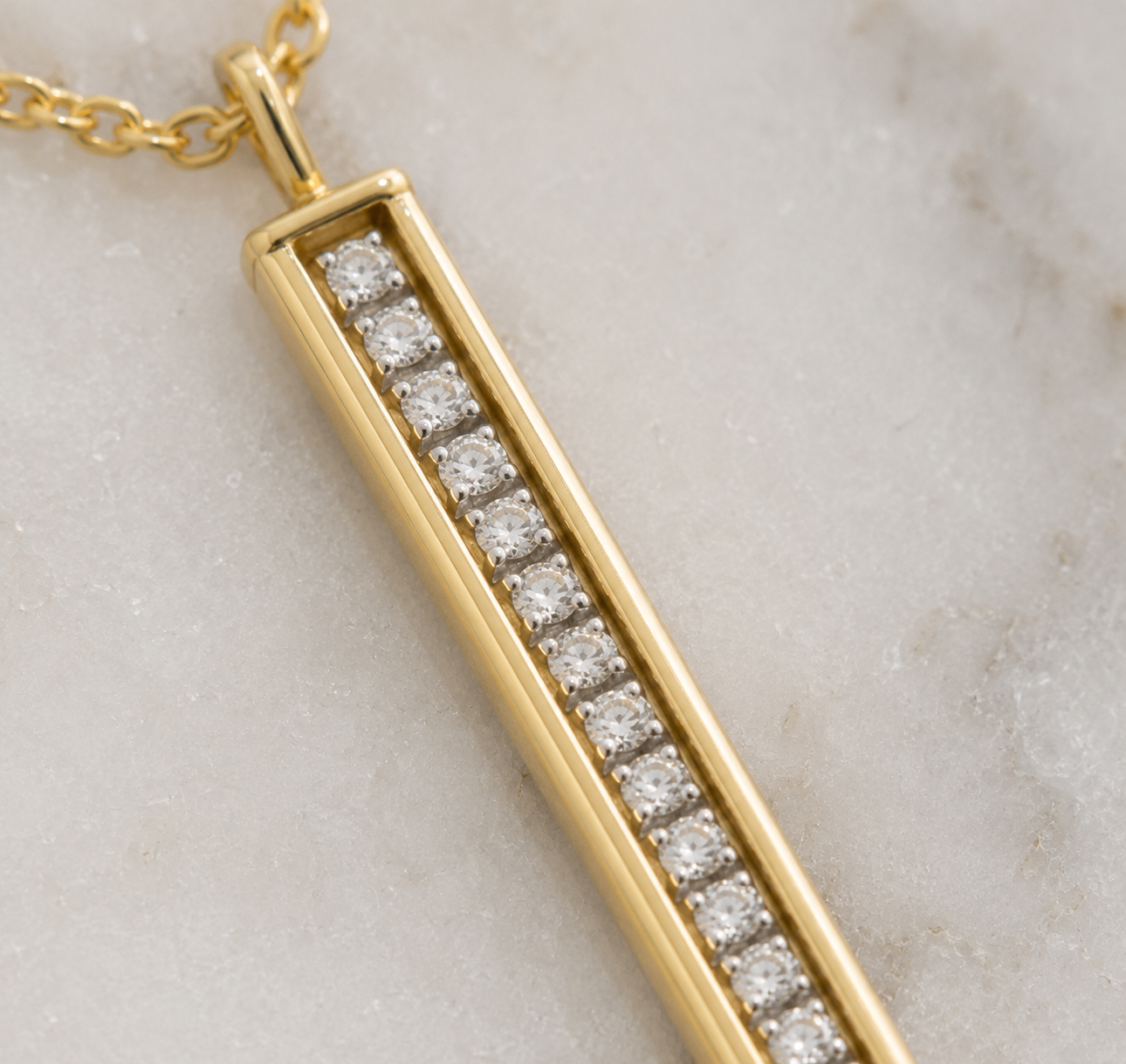 9ct Yellow Gold Glitter Bar Pendant Necklace