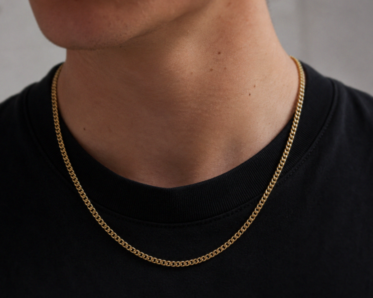 9ct Yellow Gold 2.5mm Diamond-Cut Curb Chain