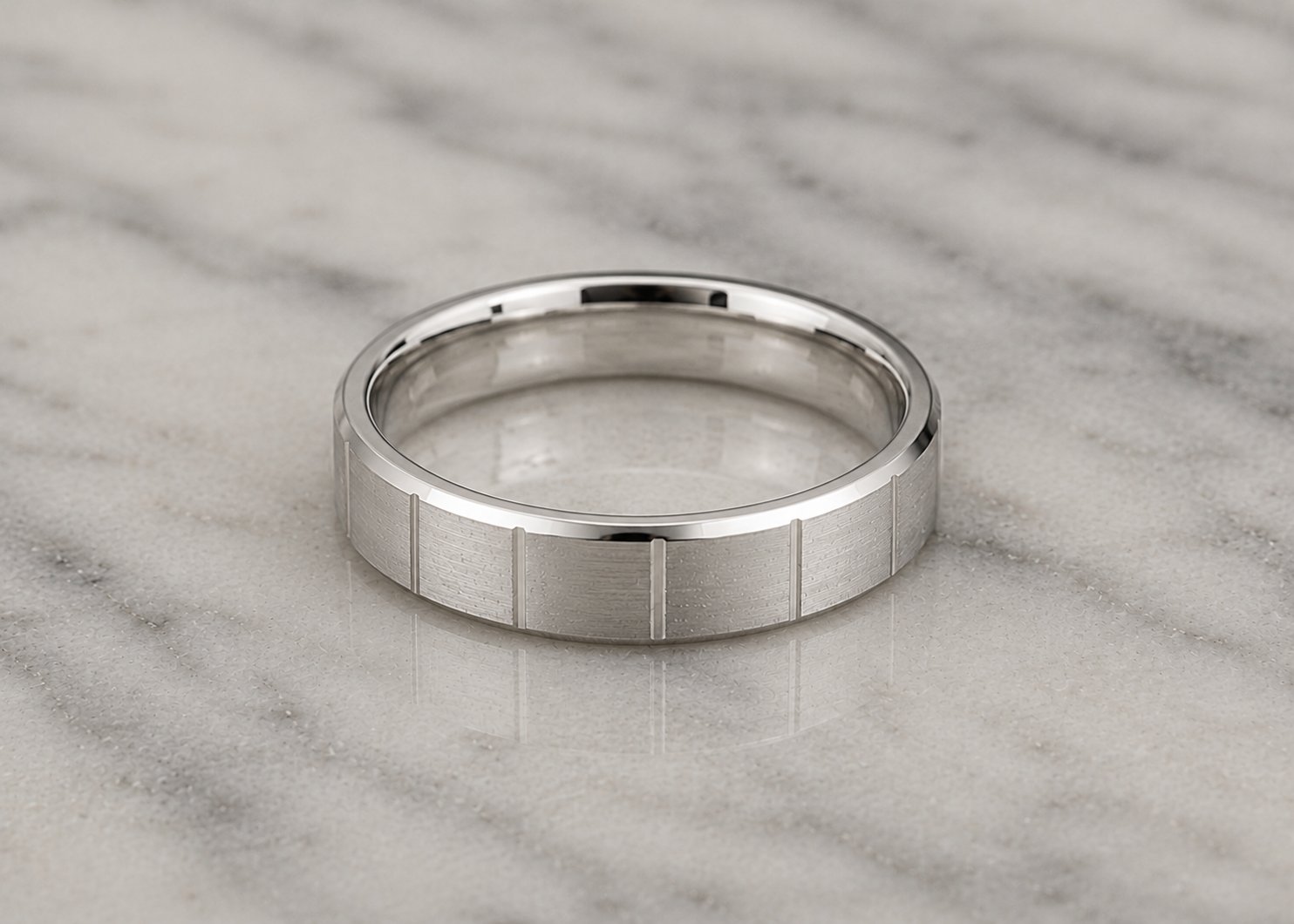 925 Sterling Silver Brushed Detail Men’s Band Ring