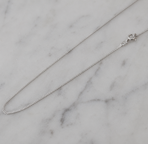 9ct White Gold Diamond-Cut Curb Chain