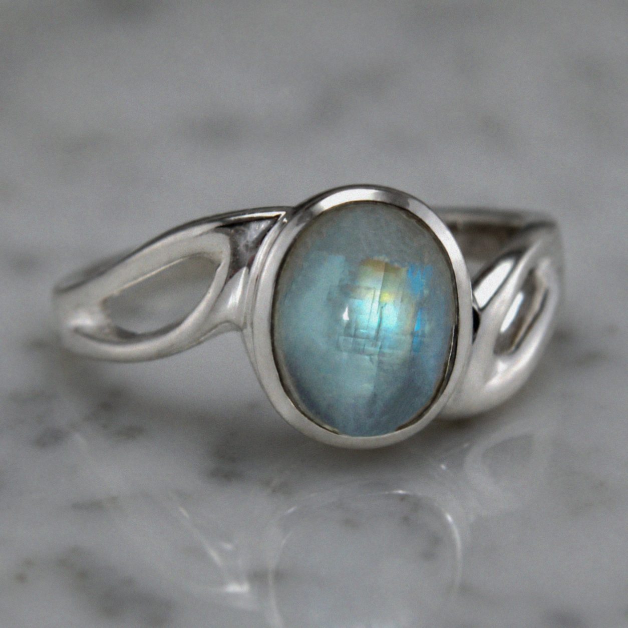 Banyan Sterling Silver Rainbow Moonstone Wave Ring