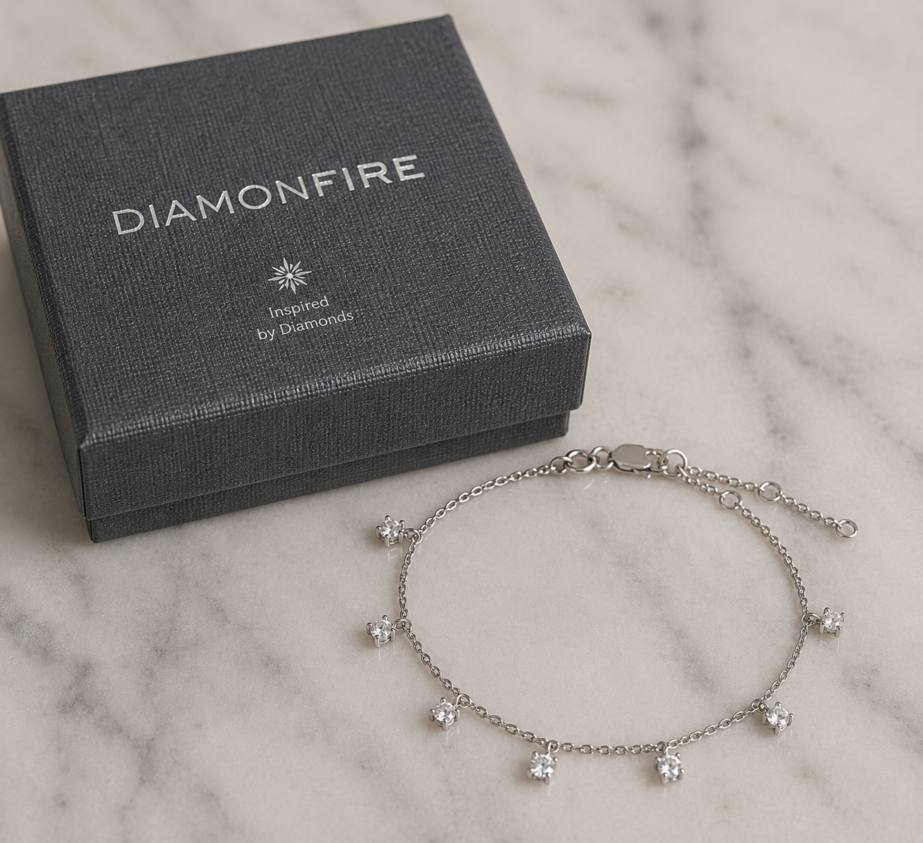 Diamonfire Sterling Silver Four Claw Set Zirconia Station Bracelet