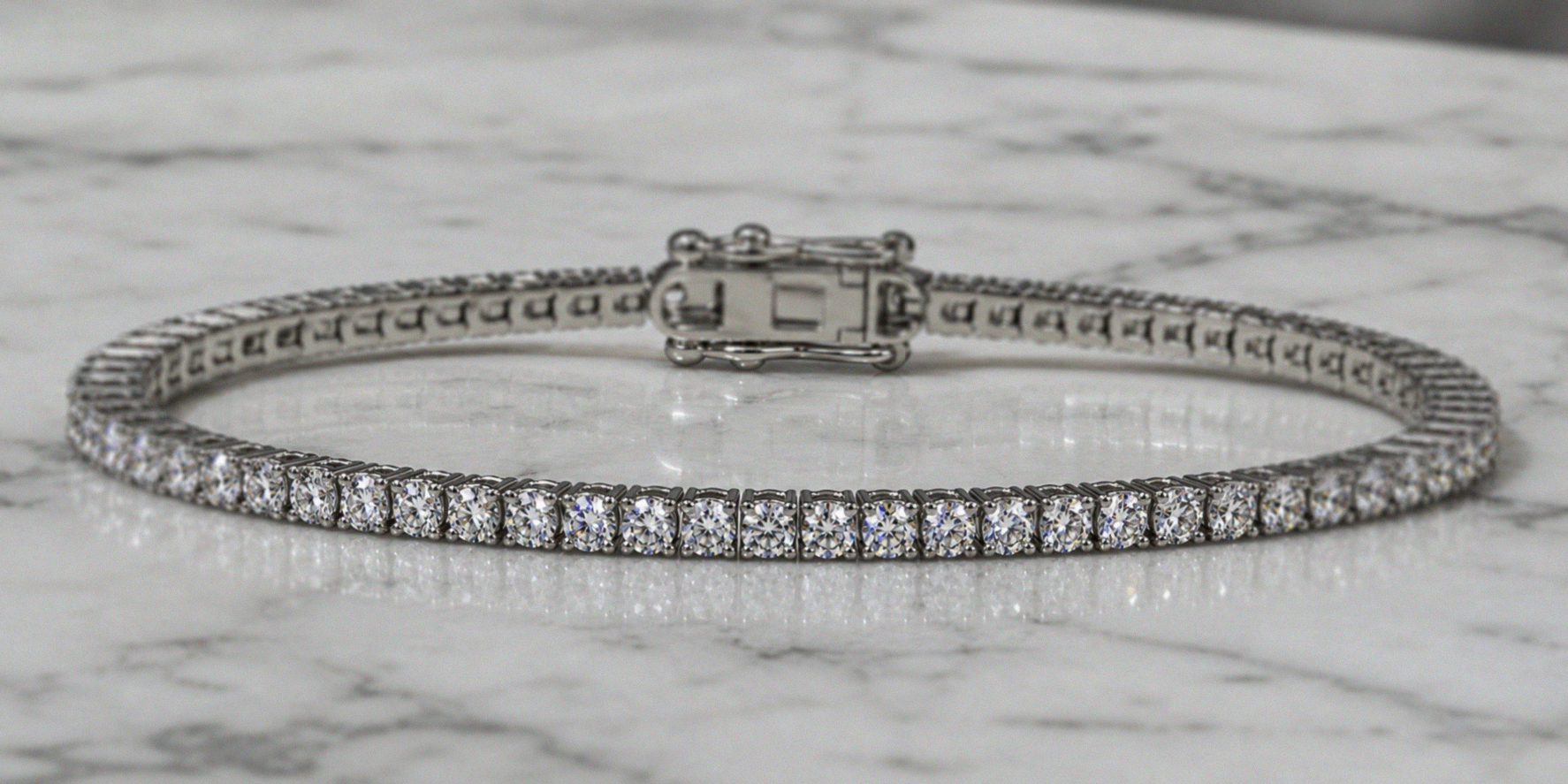 18ct White Gold Lab-Grown Diamond Tennis Bracelet
