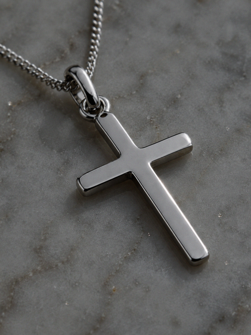 Sterling Silver Plain Cross Pendant with Diamond Cut Chain (41–46cm Adjustable)