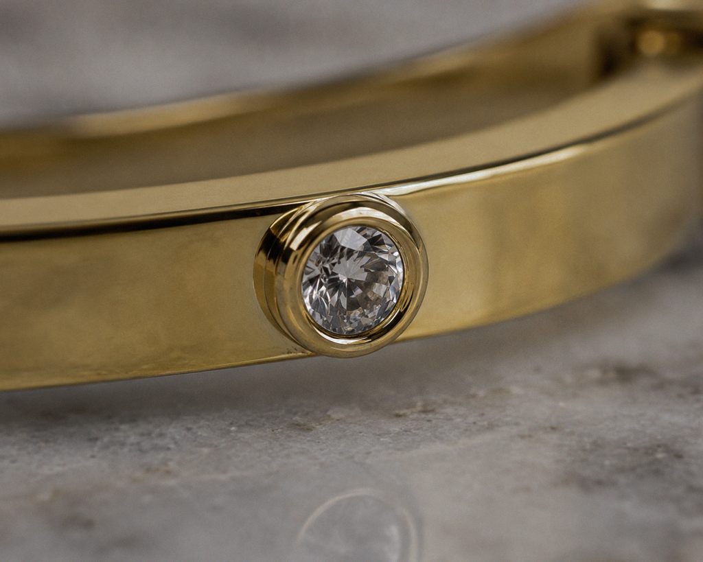 9ct Yellow Gold Children’s CZ Set Hinged Bangle