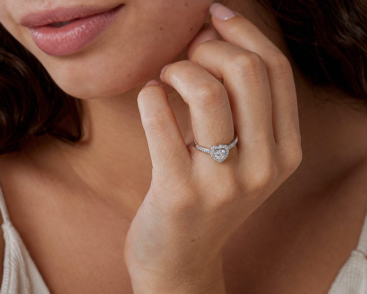 Diamonfire Sterling Silver Cubic Zirconia Heart Halo Ring