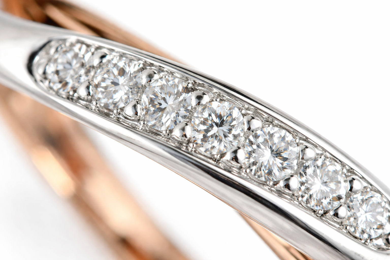 9ct White & Rose Gold Twist Ring with Pavé Diamonds