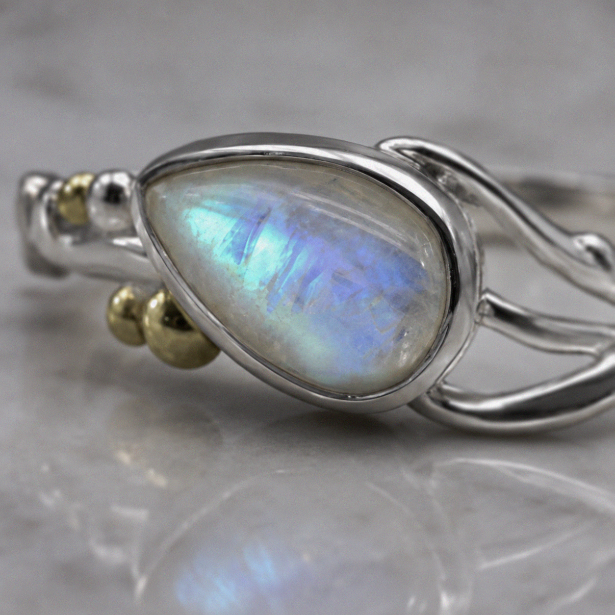 Banyan Sterling Silver Teardrop Rainbow Moonstone Ring