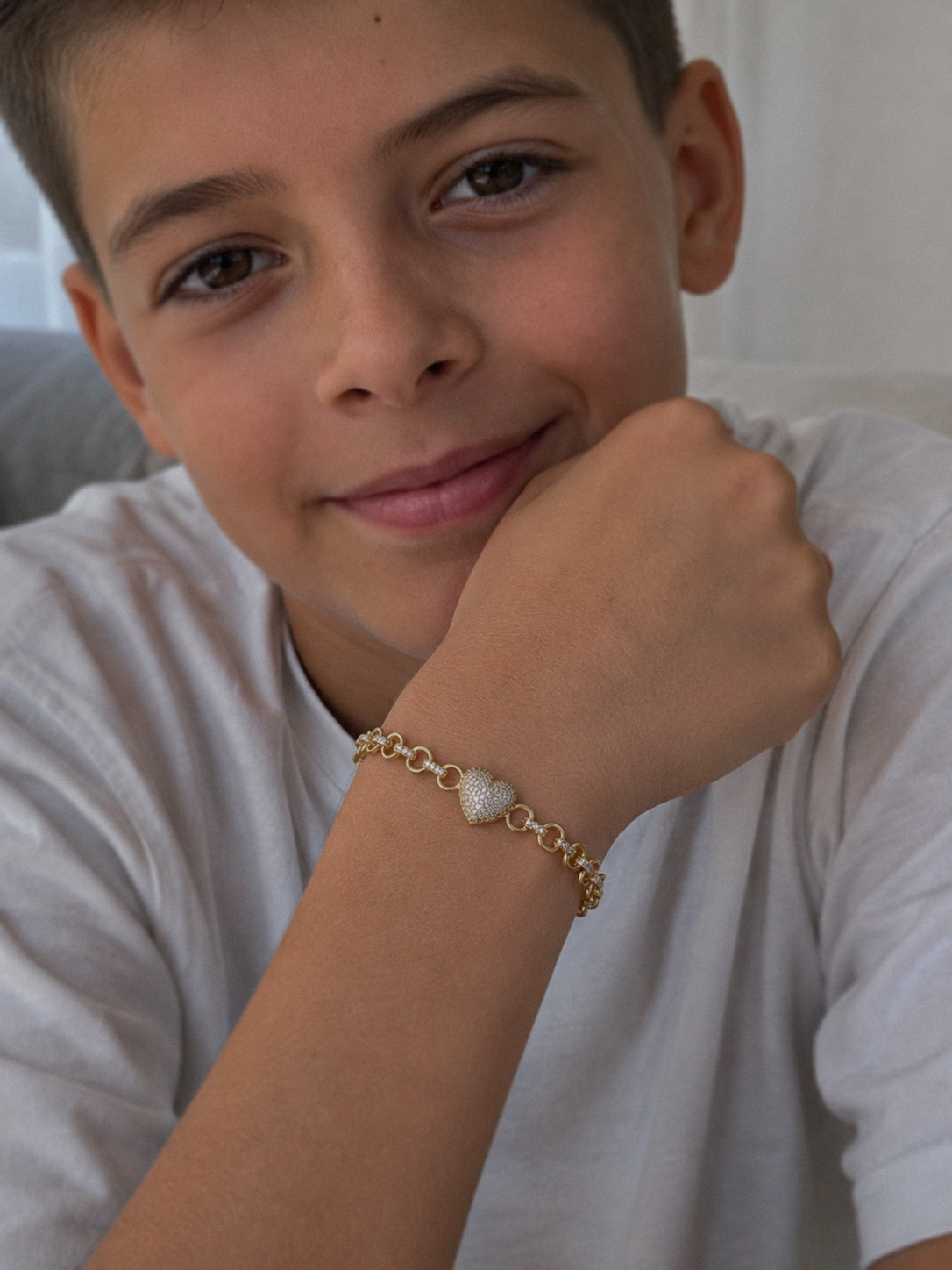 9ct Yellow Gold CZ Heart Belcher Bracelet – 6.5“