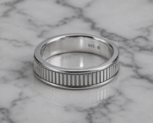 Sterling Silver Ridged Spinner Ring