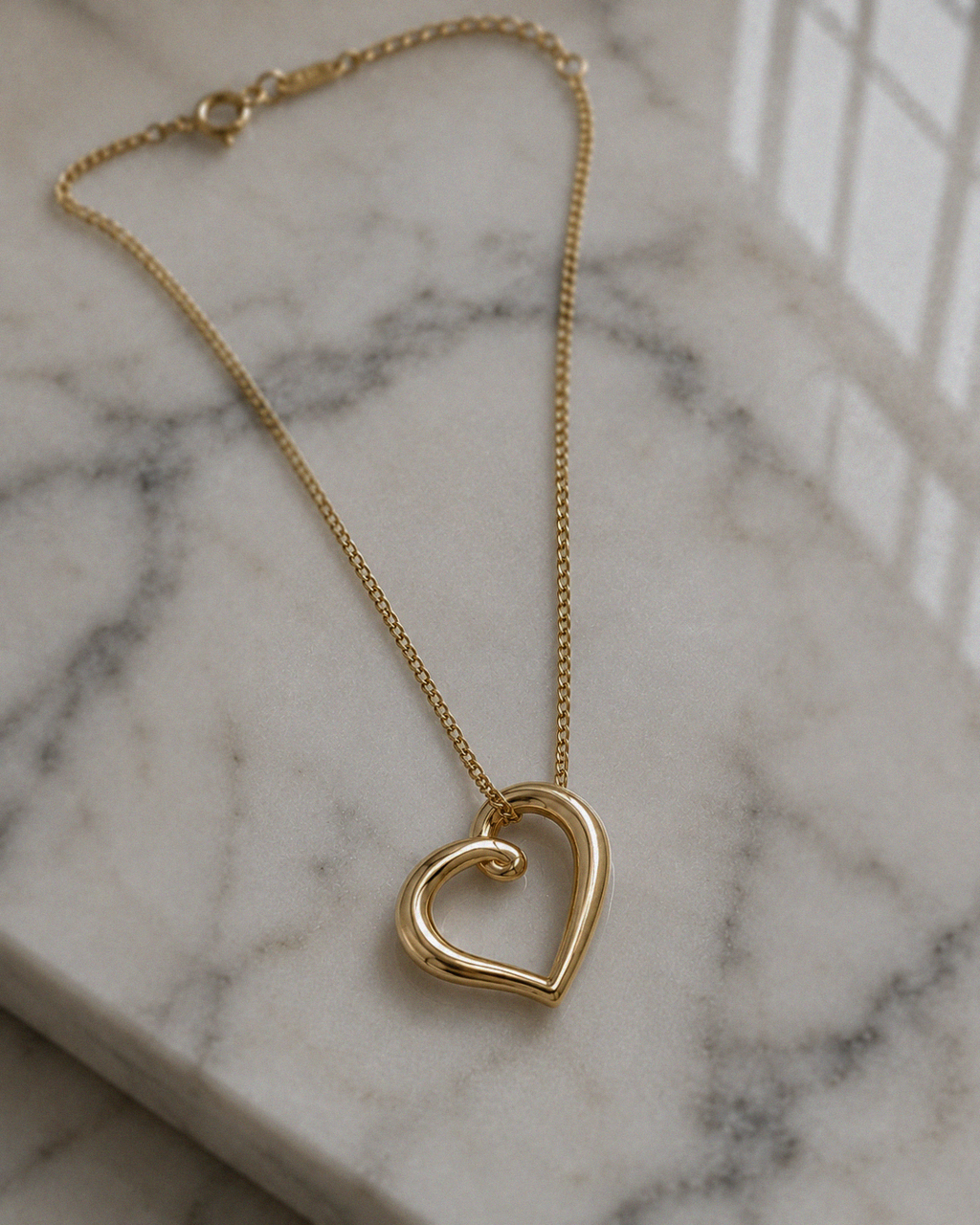 Organic Heart Pendant Necklace in 9ct Yellow Gold