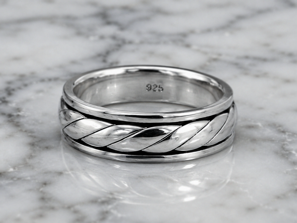 925 Sterling Silver Twist Design Fidget Ring