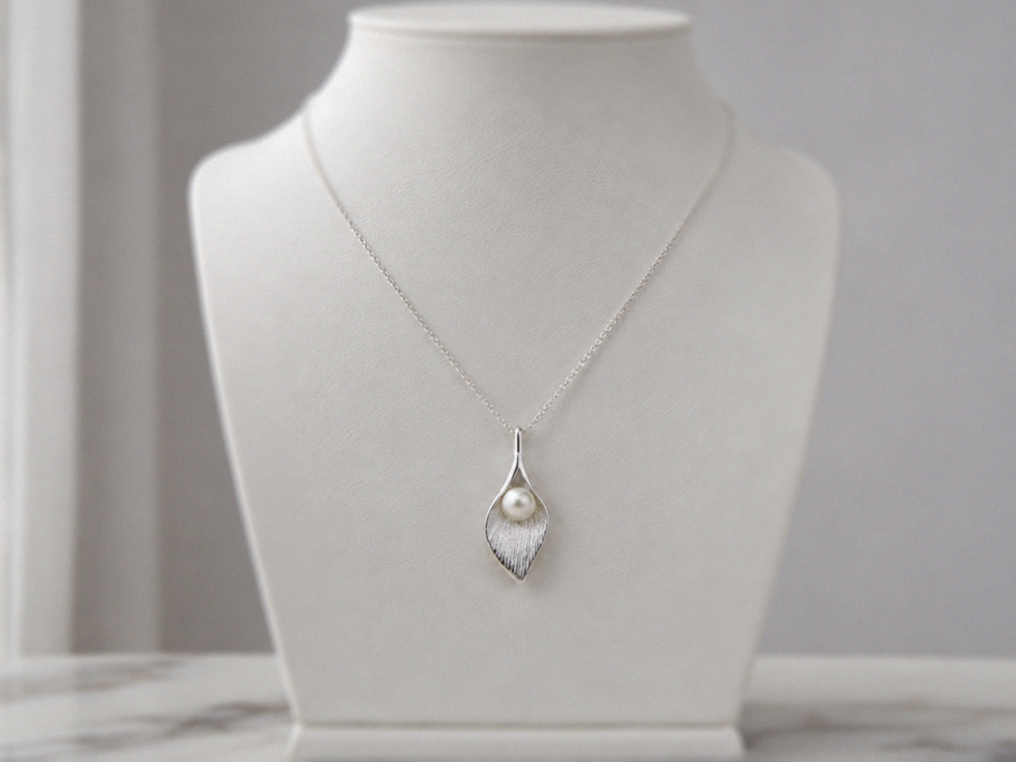 Sterling Silver Freshwater Pearl Calla Lily Pendant Necklace