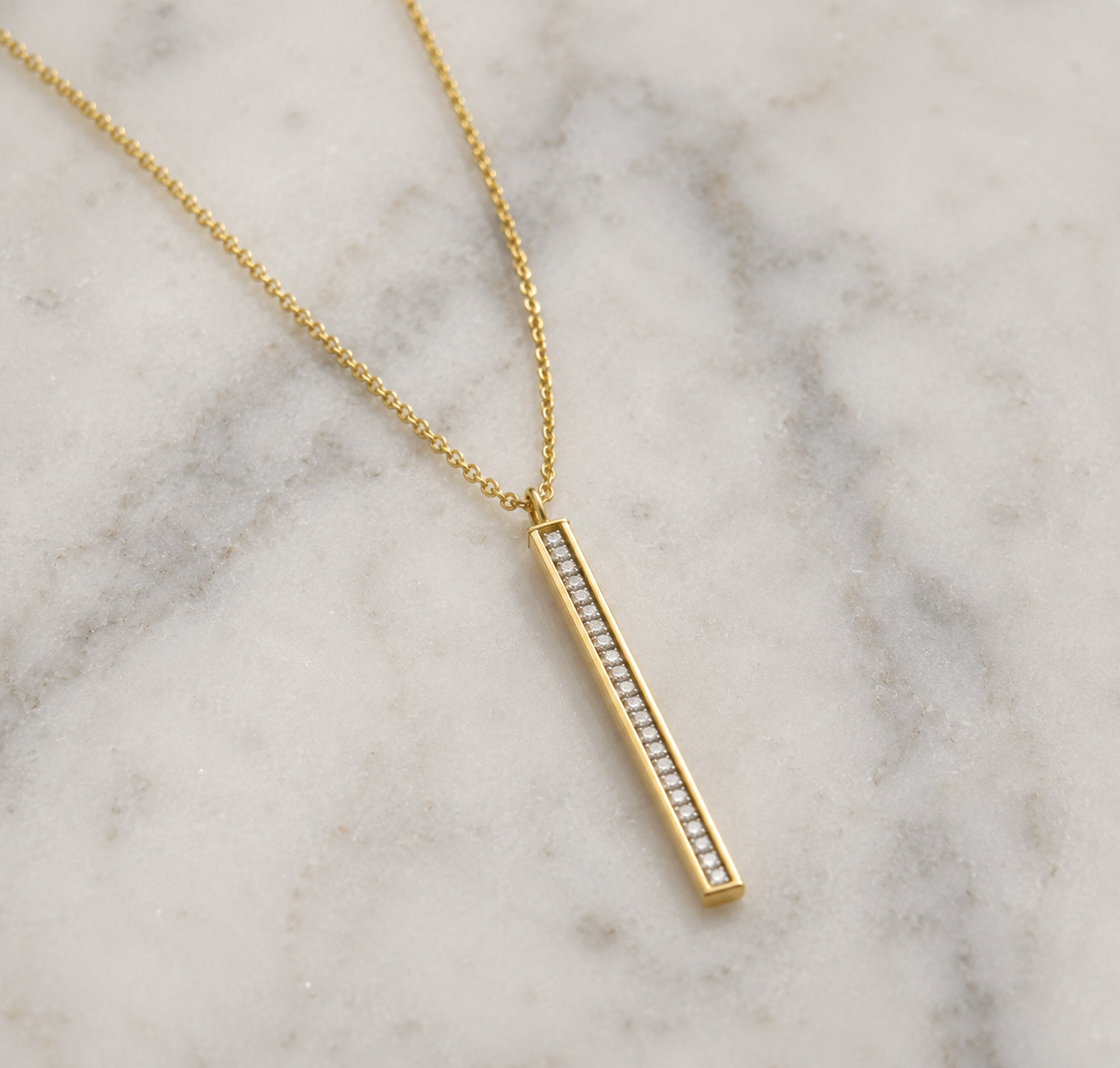 9ct Yellow Gold Glitter Bar Pendant Necklace