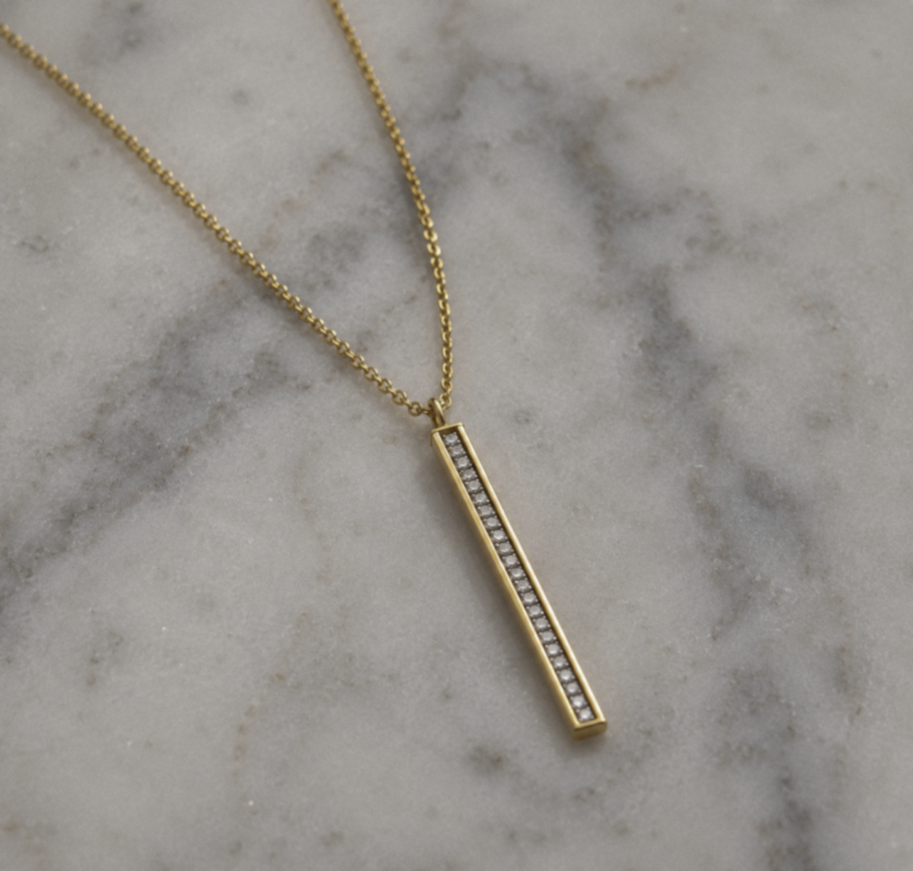 9ct Yellow Gold Glitter Bar Pendant Necklace