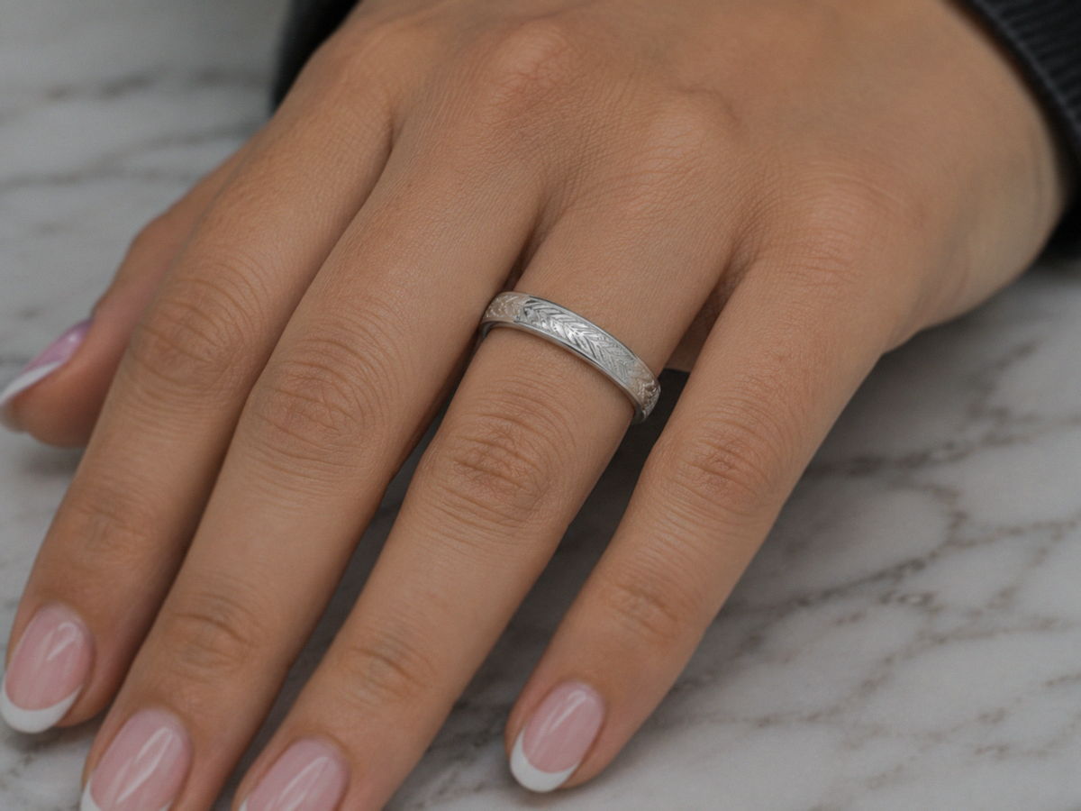 Sterling Silver Engraved Floral Band Ring
