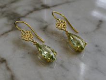 9ct Yellow Gold Green Quartz Drop Earrings with Swirl Detail
