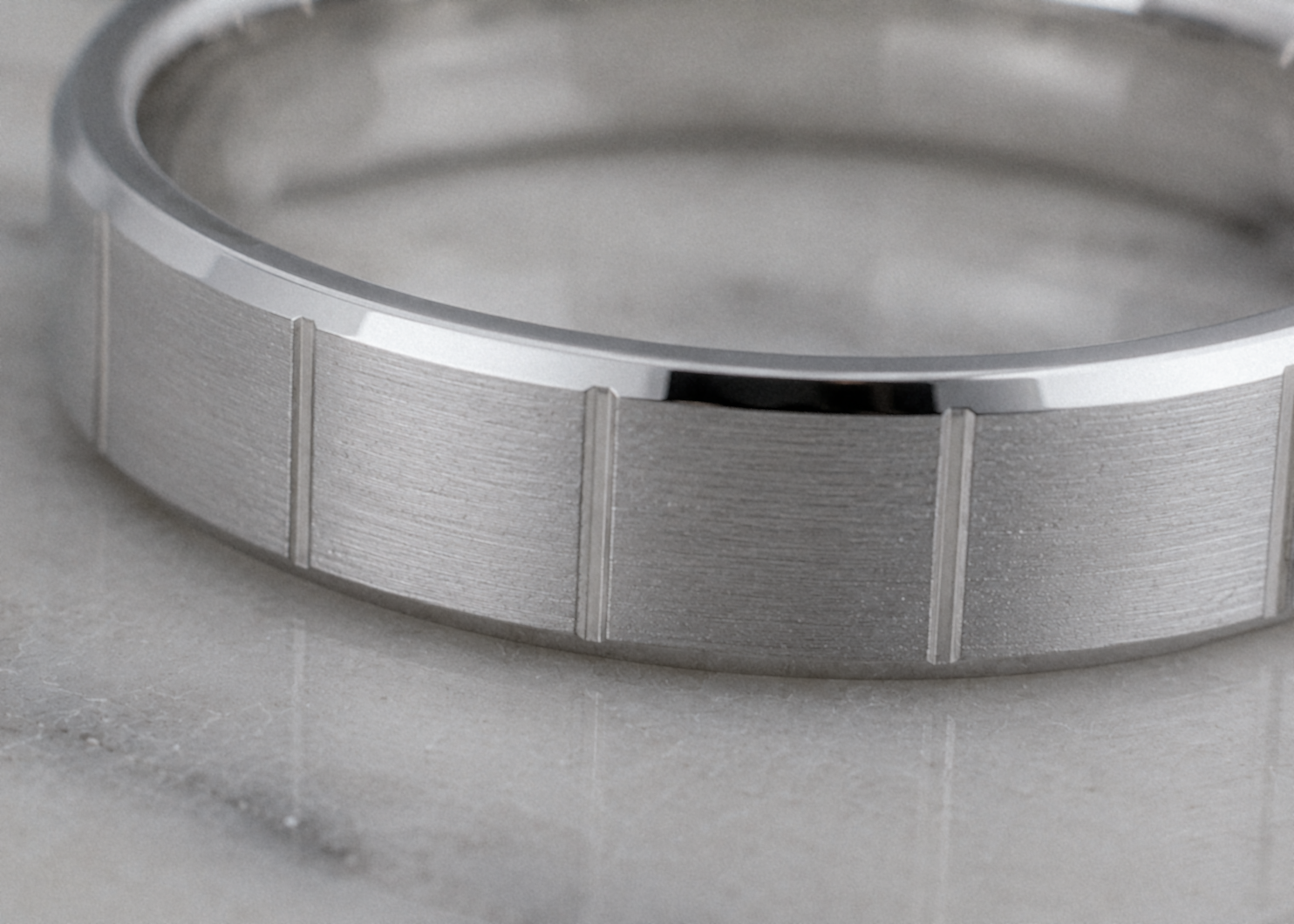 925 Sterling Silver Brushed Detail Men’s Band Ring