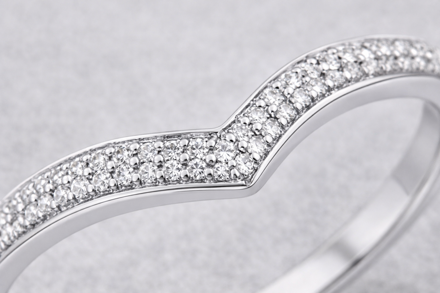 9ct White Gold Micro Diamond V-Shaped Ring – 0.075ct