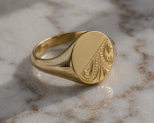 9ct Yellow Gold Engraved Oval Signet Ring