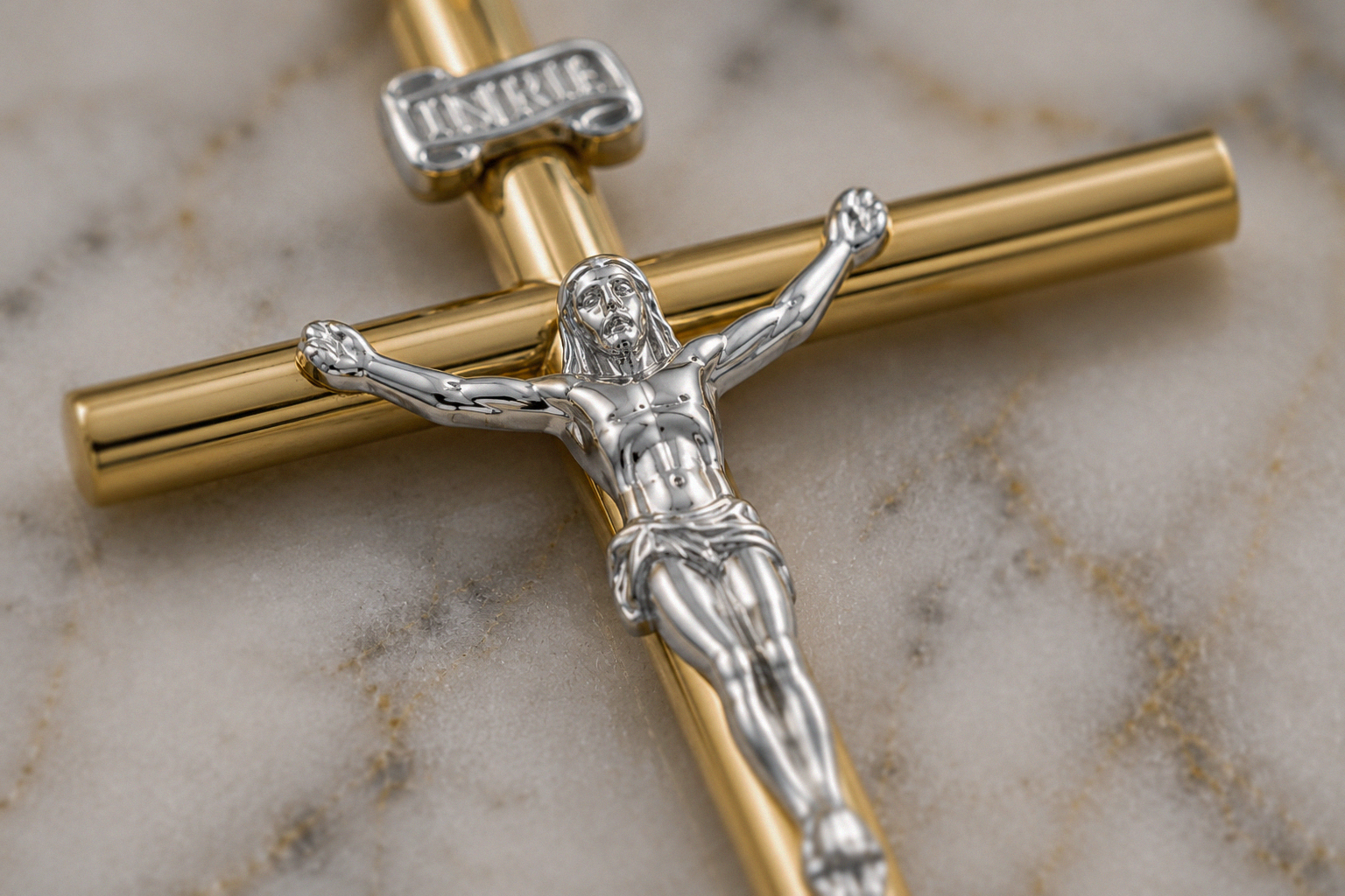 9ct Yellow & White Gold Crucifix Cross Pendant