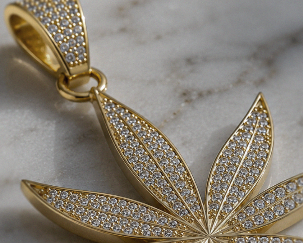 9ct Yellow Gold CZ Leaf Pendant