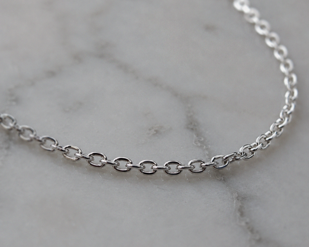 9ct White Gold Diamond-Cut Oval Belcher Chain