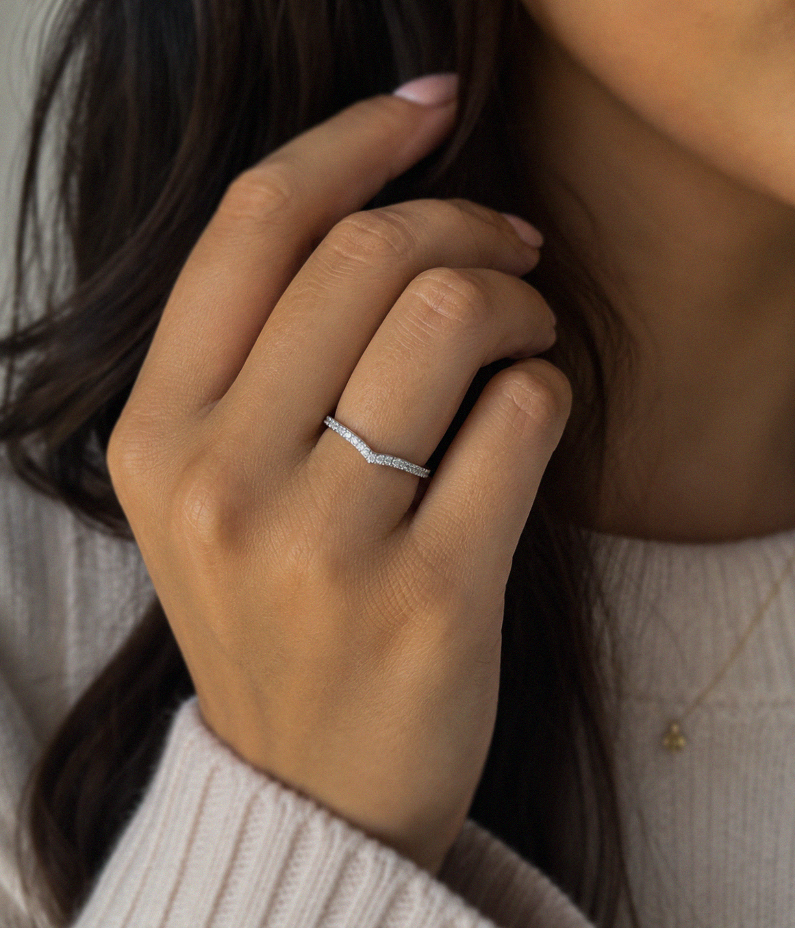 9ct White Gold Micro Diamond V-Shaped Ring – 0.075ct