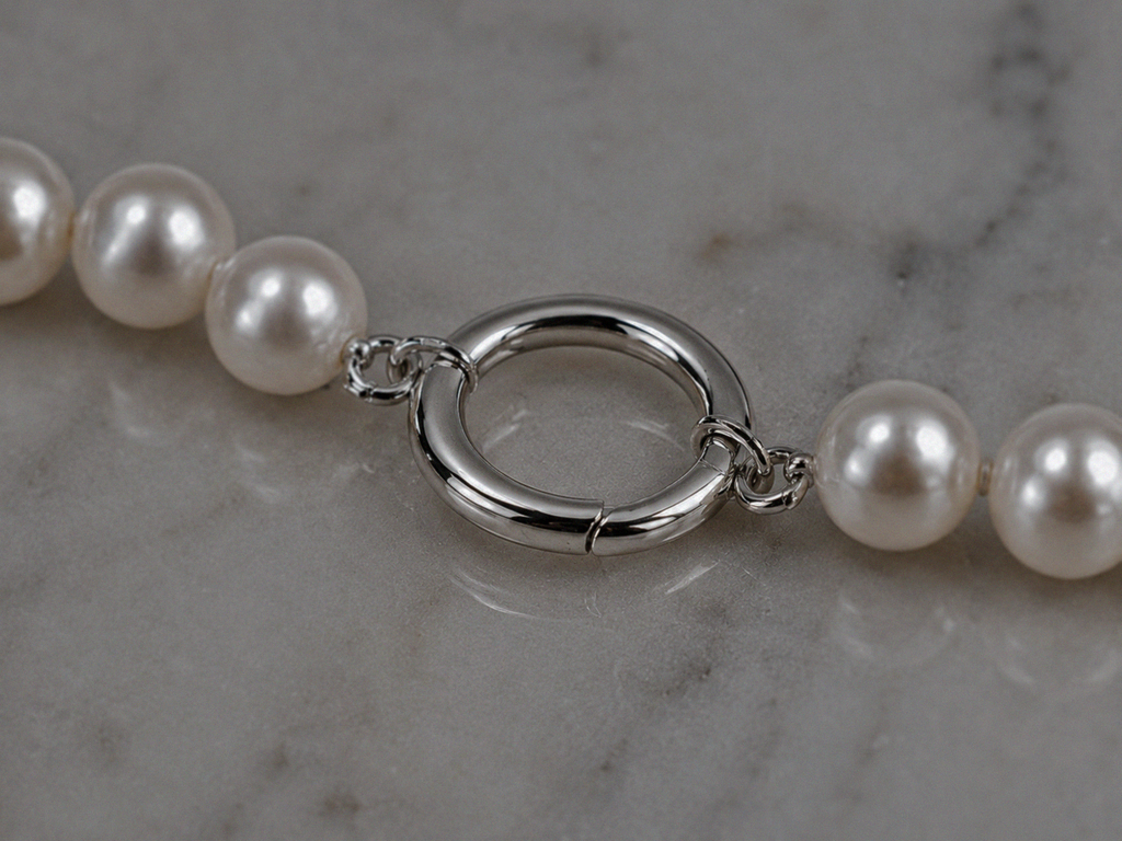 White Pearl Bracelet in Sterling Silver - Elegant Charm Link Design