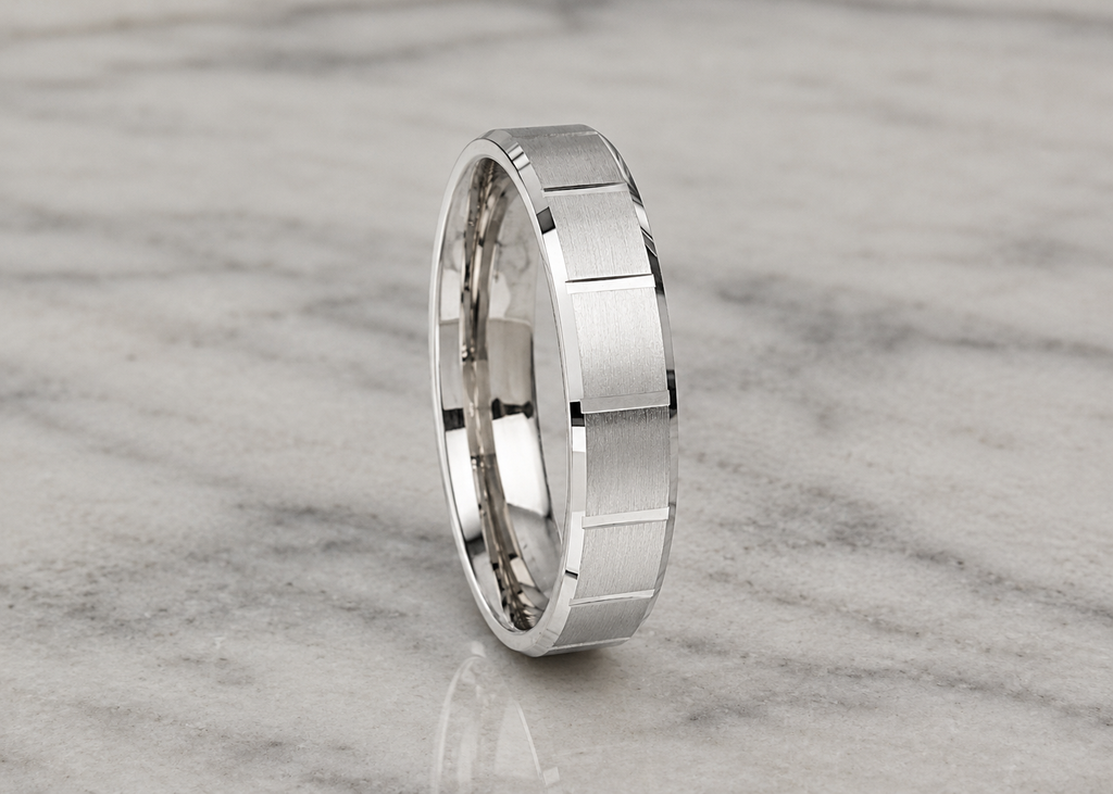 925 Sterling Silver Brushed Detail Men’s Band Ring