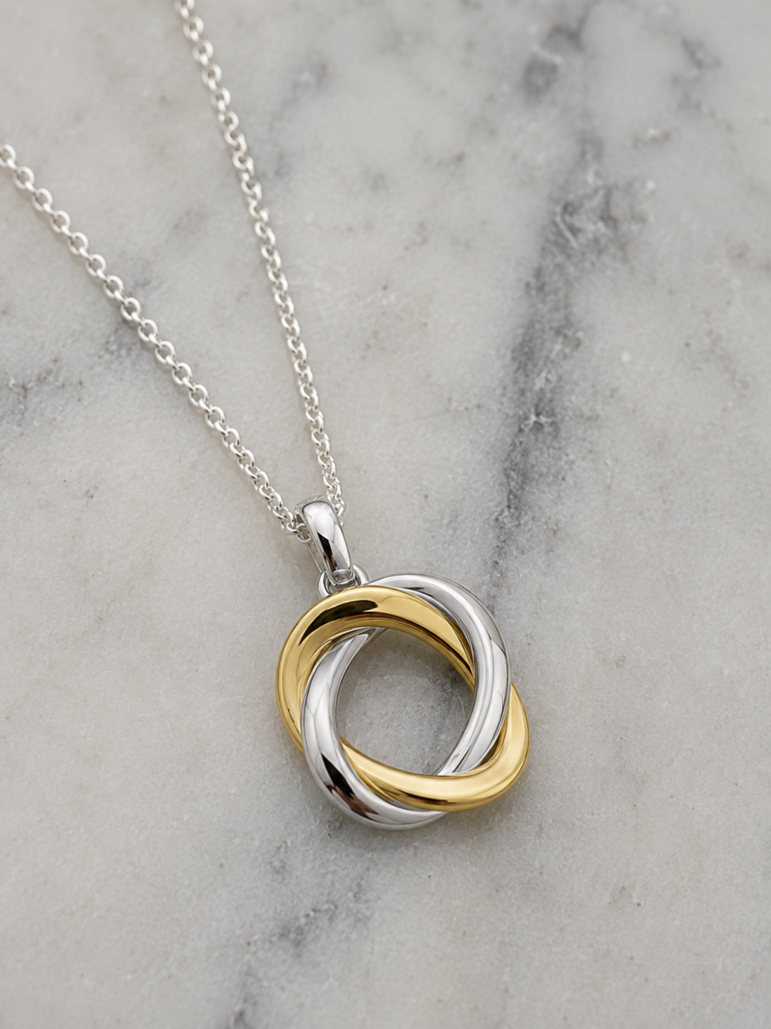 Sterling Silver Yellow Gold Plated Woven Circle Pendant with Trace Chain