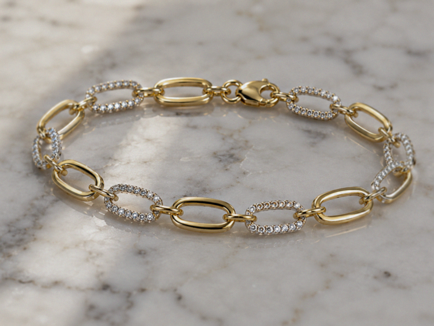 9ct Yellow Gold Cubic Zirconia Oblong Link Bracelet