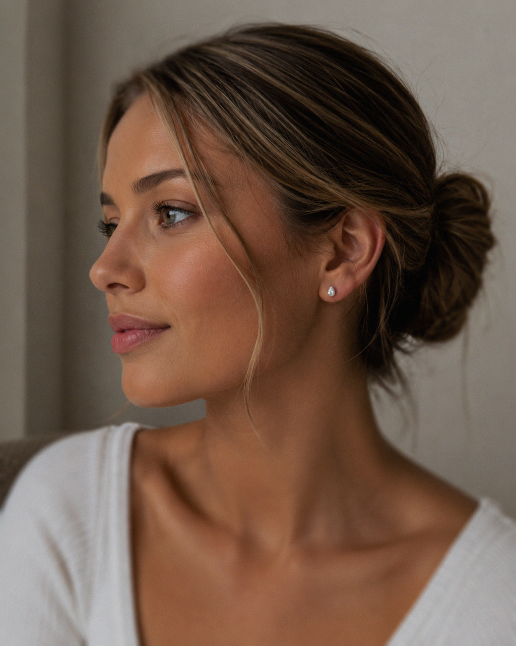 9ct White Gold Pear Cut Lab-Grown Diamond Stud Earrings