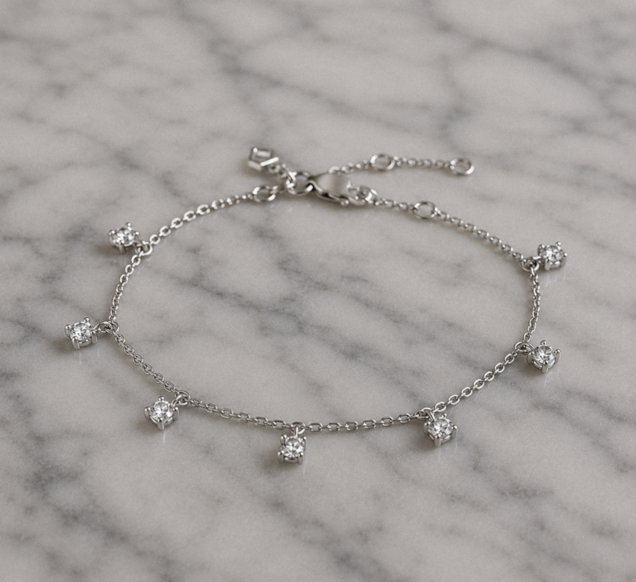 Diamonfire Sterling Silver Four Claw Set Zirconia Station Bracelet