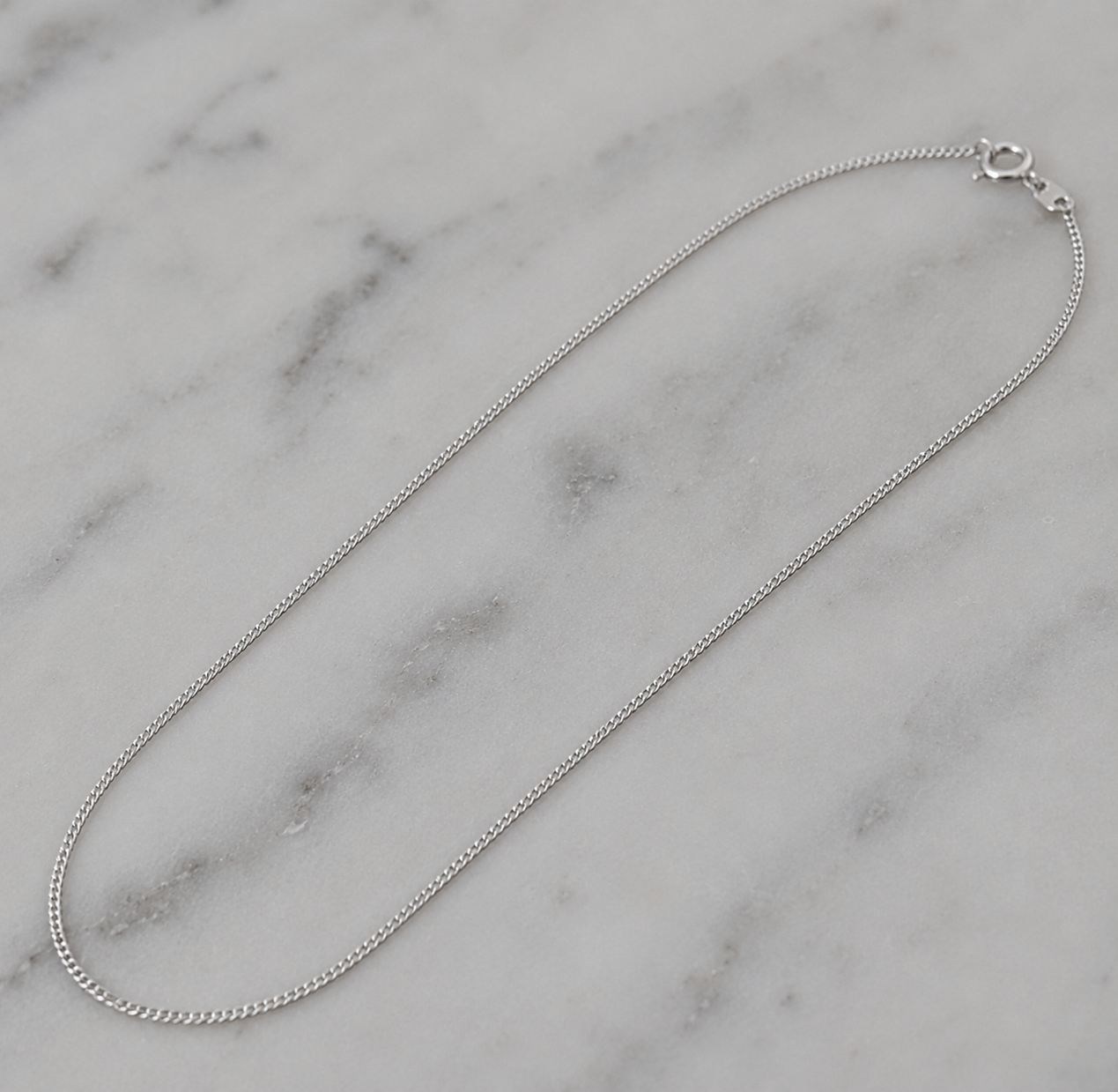 9ct White Gold Diamond-Cut Curb Chain