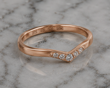 Rose Gold 0.12ct Five-Stone Shaped Diamond Wedding Ring