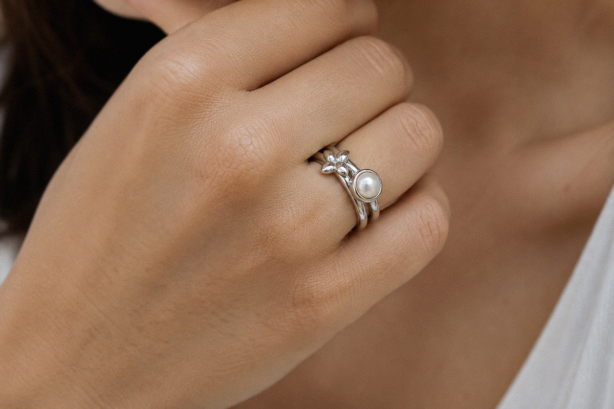 Laura Ashley Hartley Check Silver Mabe Pearl Stacking Rings