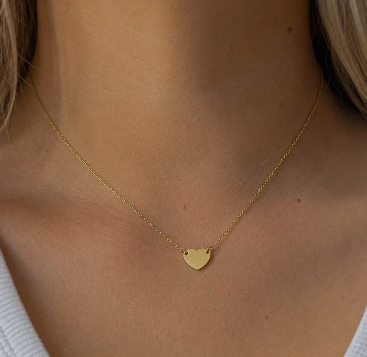 9ct Yellow Gold Plain Heart Necklace 16 Inch