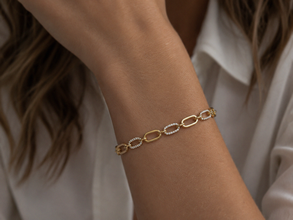 9ct Yellow Gold Cubic Zirconia Oblong Link Bracelet