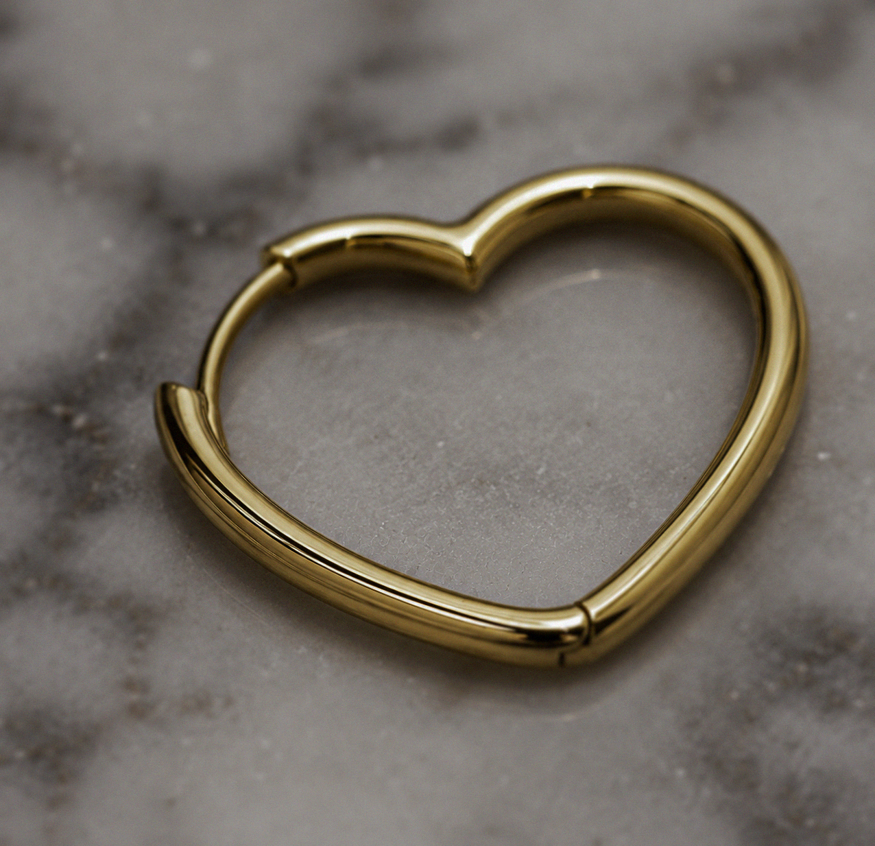 9ct Yellow Gold Open Heart Hoops