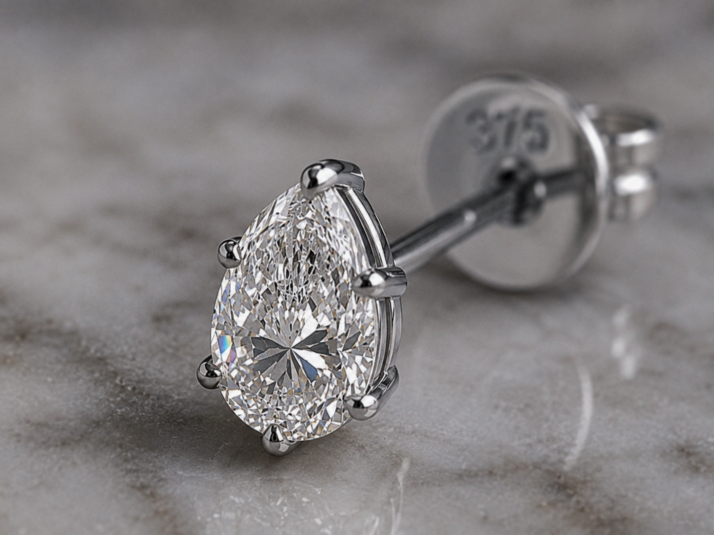 9ct White Gold Pear Cut Lab-Grown Diamond Stud Earrings