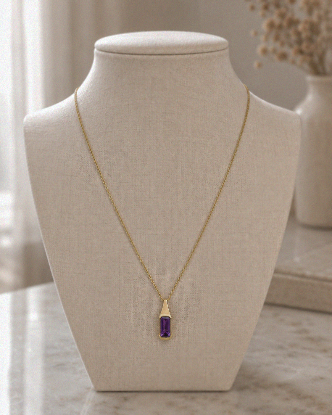 9ct Yellow Gold Elongated Amethyst Pendant Necklace