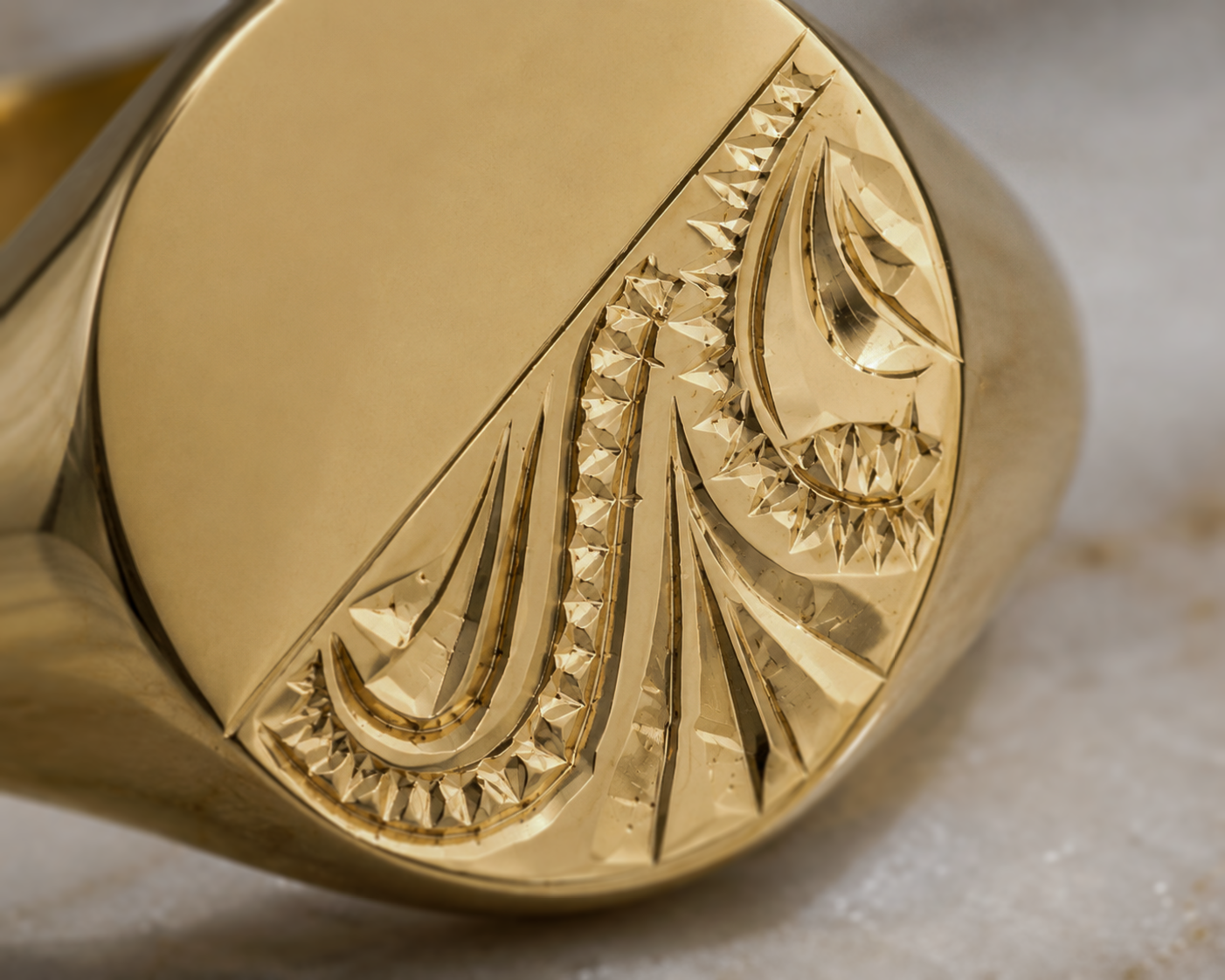 9ct Yellow Gold Engraved Oval Signet Ring